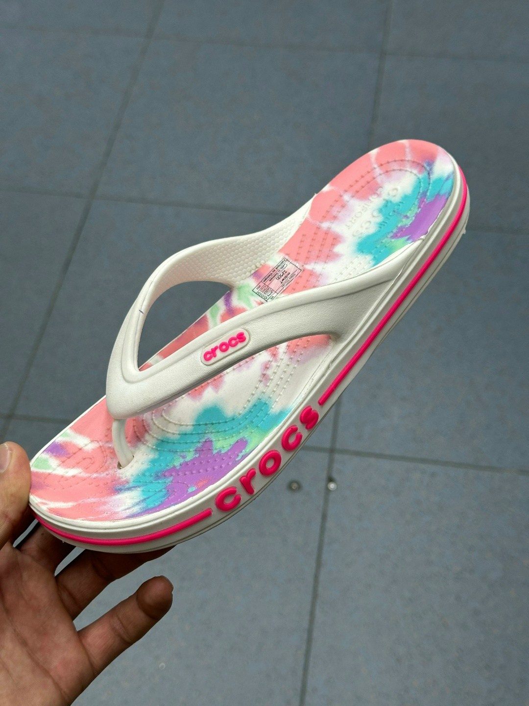 крокс сланцы белые,crocs bayaband flip,сланцы крокс женские,шлепанцы крокс женские diamond,шлепанцы crocs