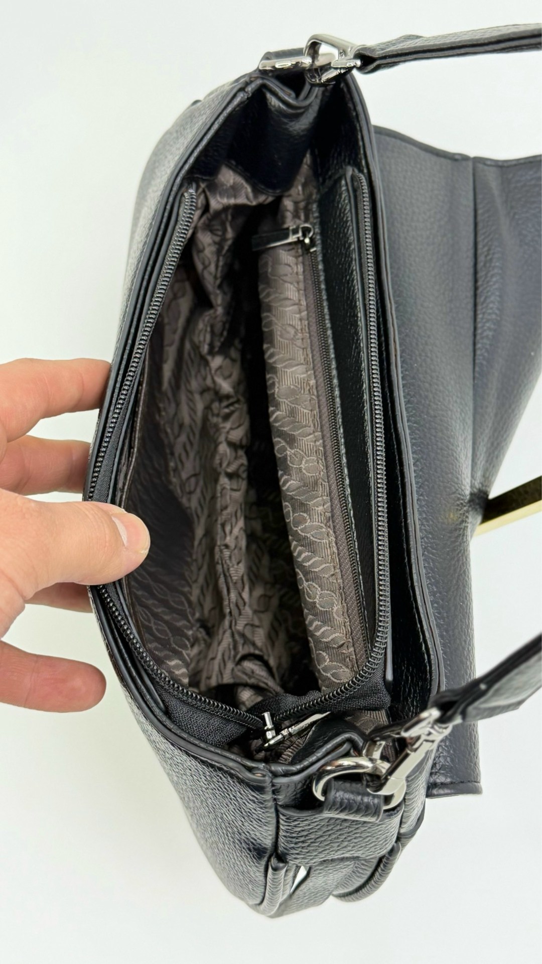 сумка,женская сумка,черная женская сумка,черная сумка,coccinelle сумка