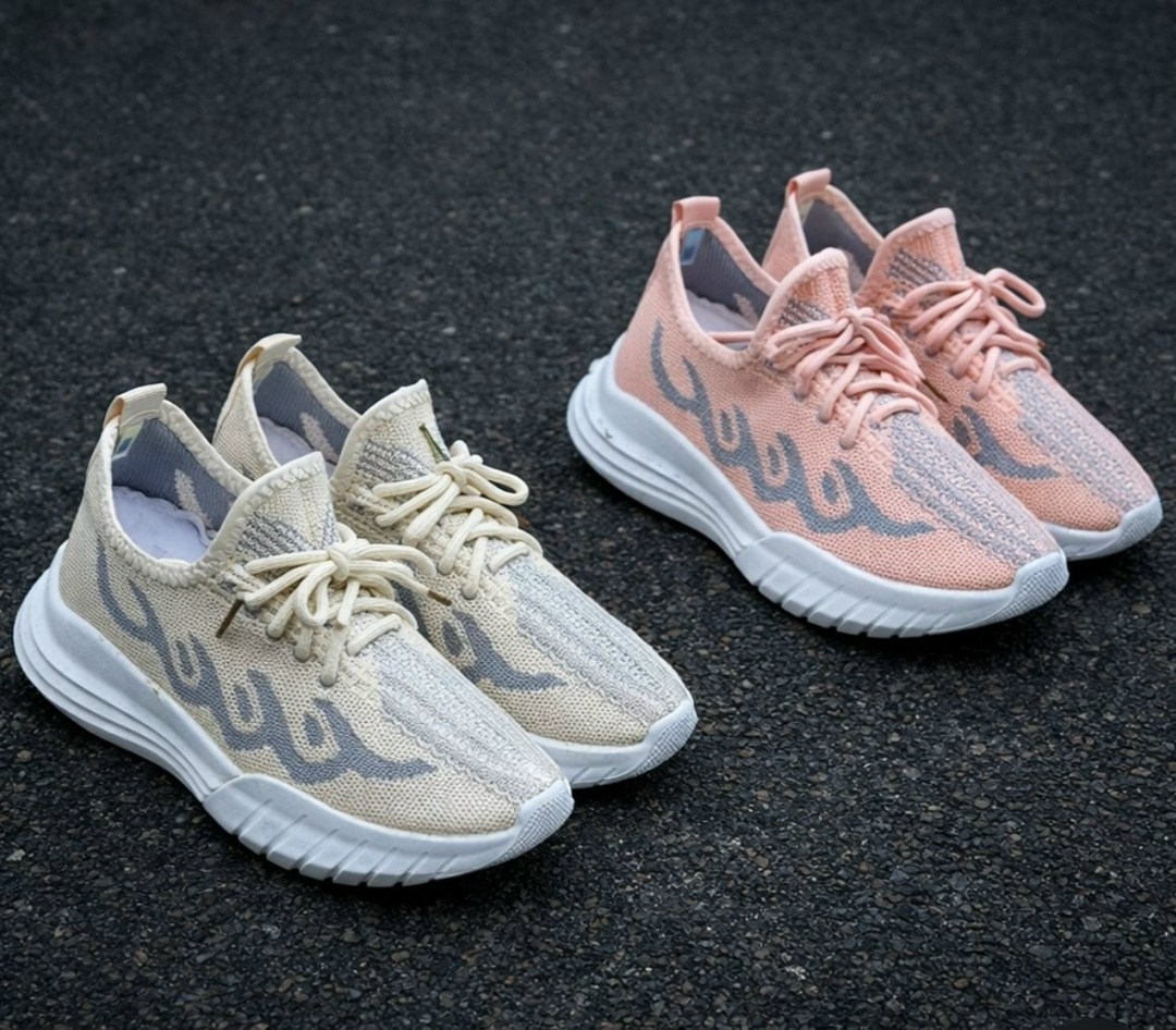 женские кроссовки,кроссовки,adidas yeezy boost 350 розовые,модные кроссовки,женские текстильные кроссовки