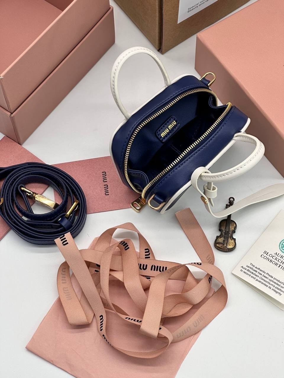 miu miu сумка,сумка,сумочка мини,сумка miu miu женская,аксессуар для сумки