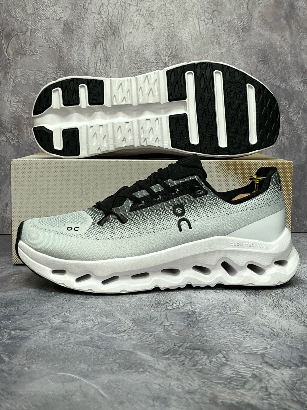 ,кроссовки on cloudtilt черного цвета слоновой кости running, спортивная,кроссовки,кроссовки повседневные