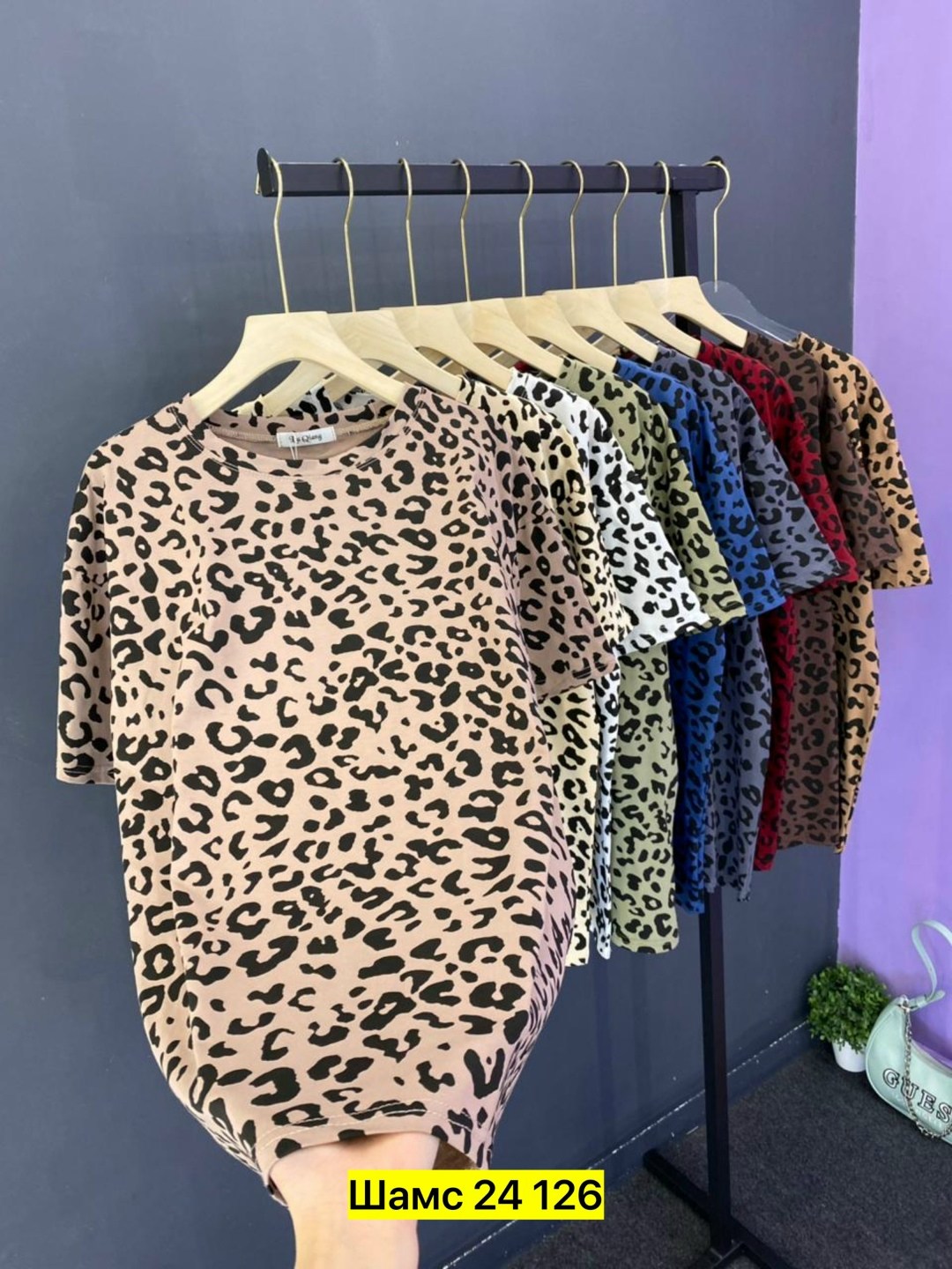 футболки женская,женские футболки с принтом,женская кофта,женской одежды,леопардовая футболка