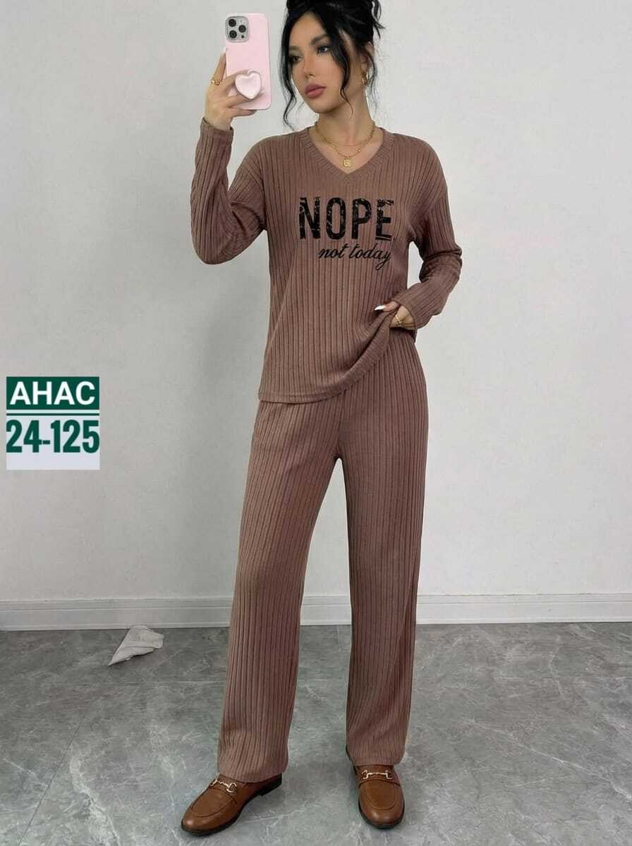 женский костюм двойка лапша,костюм лапша брючный двойка трикотажный dia mond,костюм двойка лапша,стильные костюмы,костюм с брюками