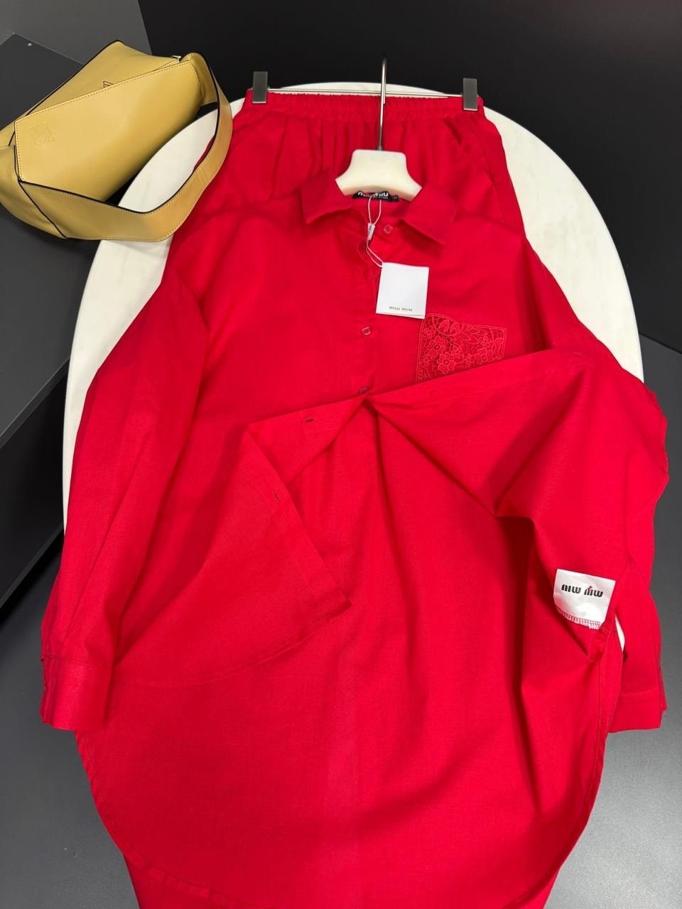 женский атласный брючный костюм,брючный костюм,костюм шелковый женский брючный,женские брючные костюмы,брючный костюм в пижамном стиле