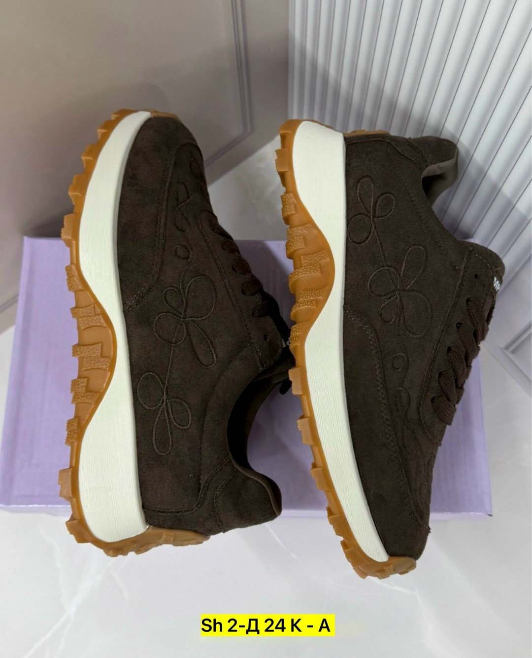 ,кроссовки женскиe,кроссовки женские демисезонные,кроссовки замшевые,женская