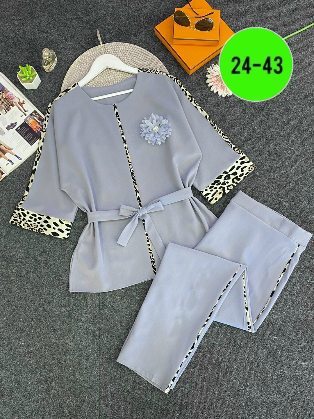 костюм женский,женские костюмы брючные,костюм брючный,костюм брючный серый,женские костюмы больших размеров