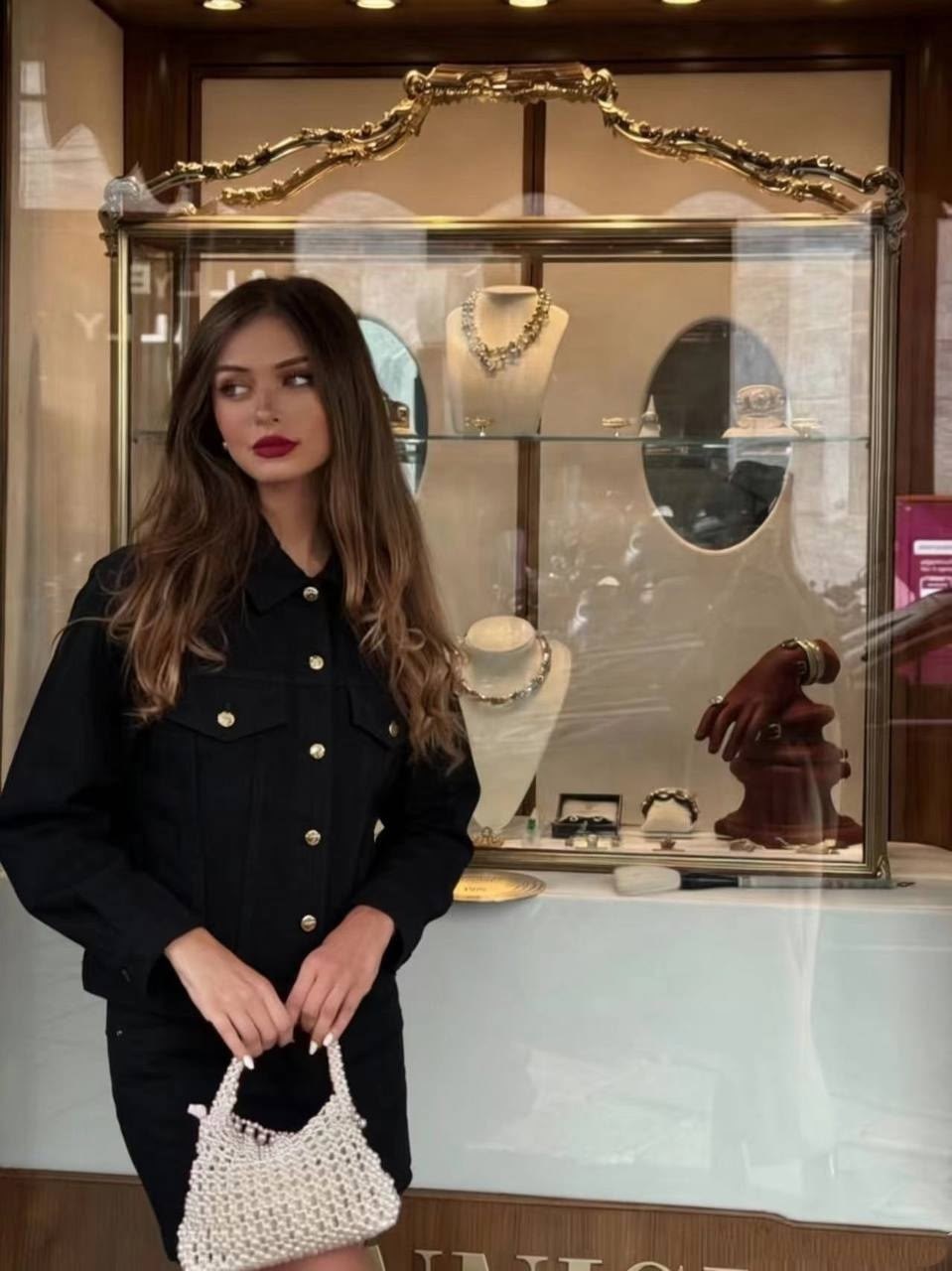 джинсовая юбка,женские джинсовые юбки,юбка мини джинсовая,модели джинсовых юбок,женская джинсовая юбка с высокой талией