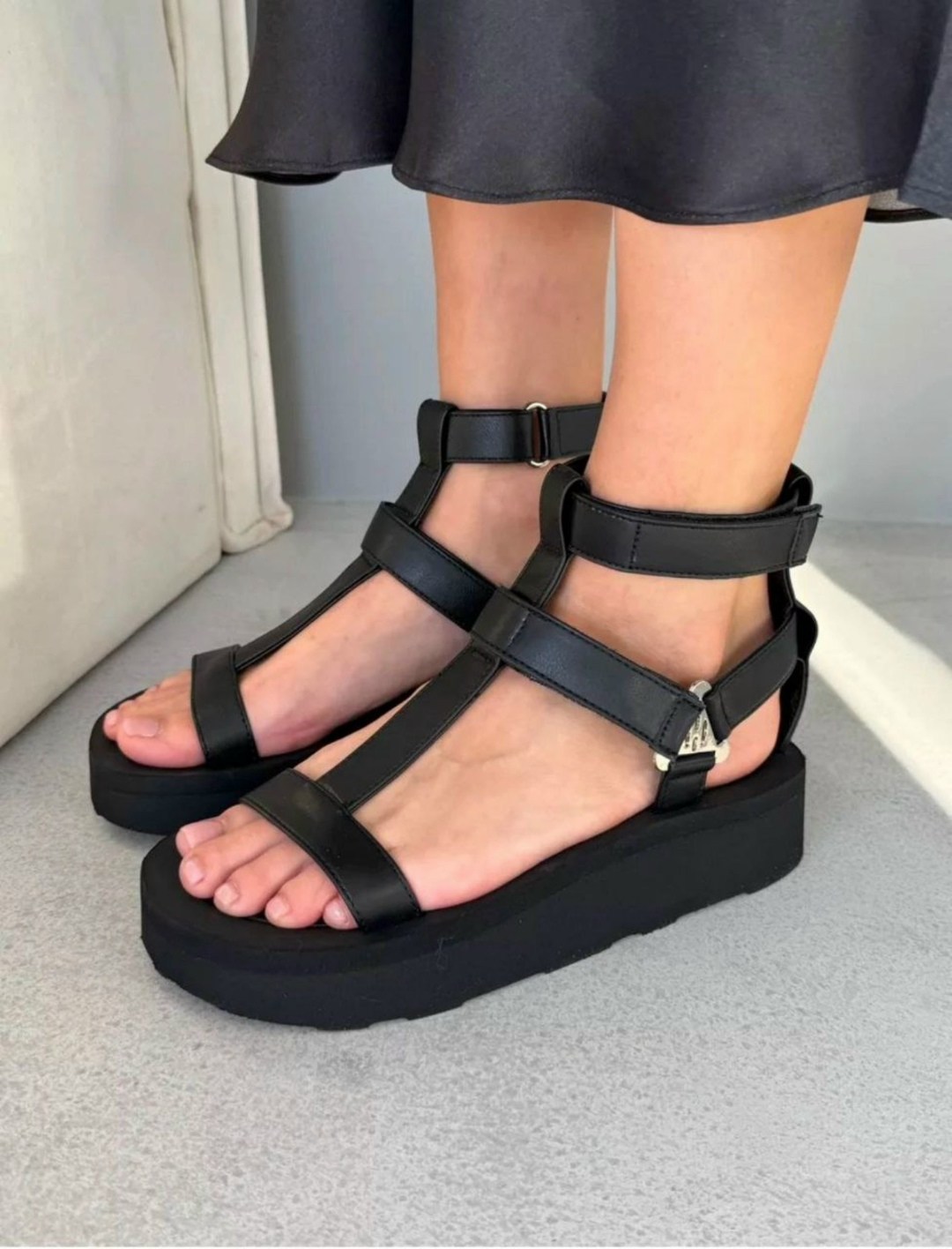 женские босоножки на платформе,,женские босоножки,босоножки сандали,босоножки летние