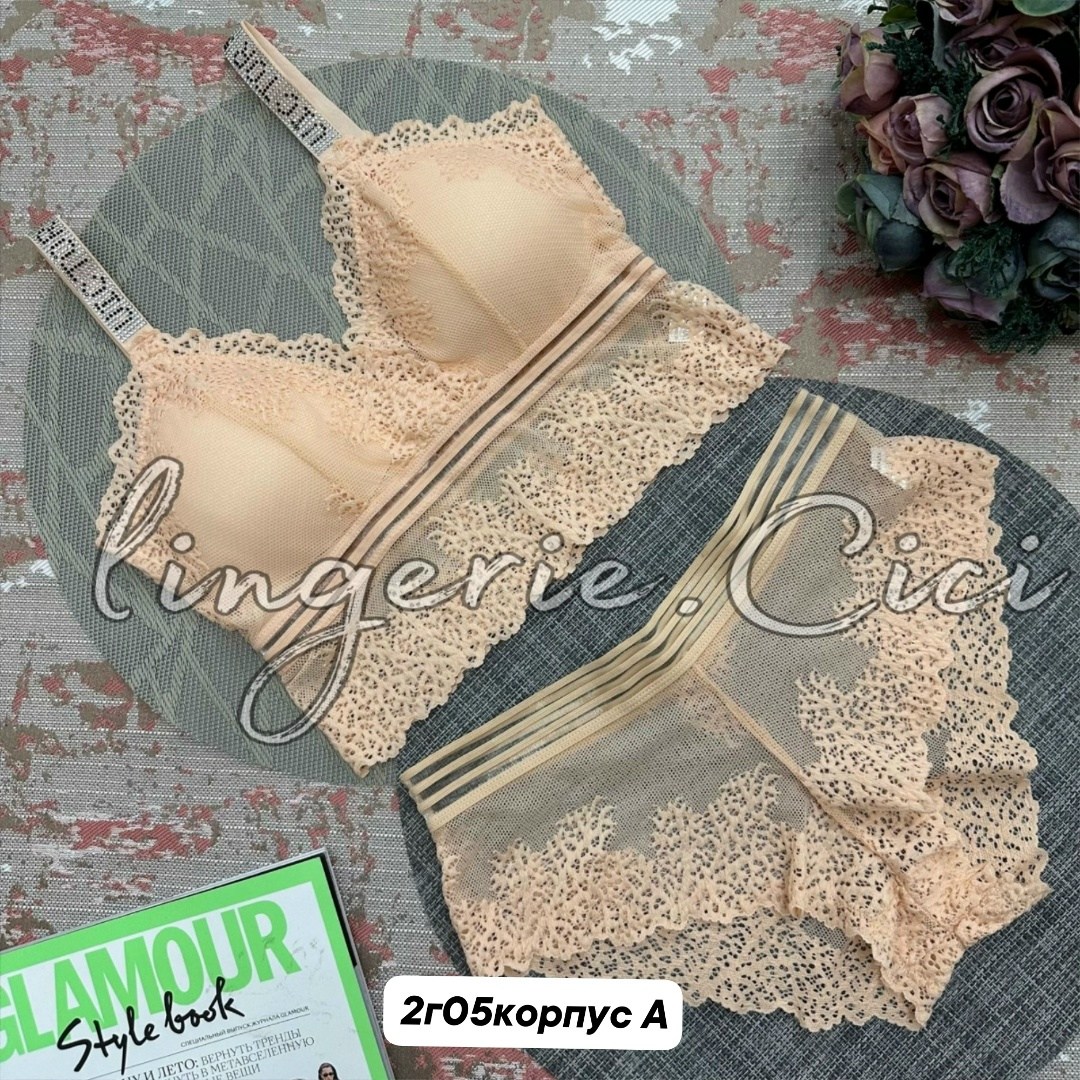 комплект женского нижнего белья,комплект нижнего белья,комплект нижнего белья женский кружевное,комплект кружевного нижнего белья,женские комплекты белья