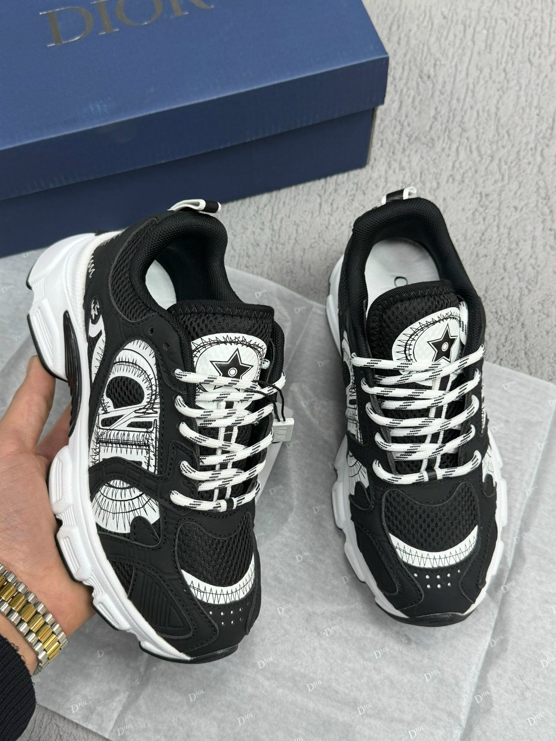 кроссовки dior,кроссовки,кроссовки брендовые,кроссовки christian dior,женские кроссовки