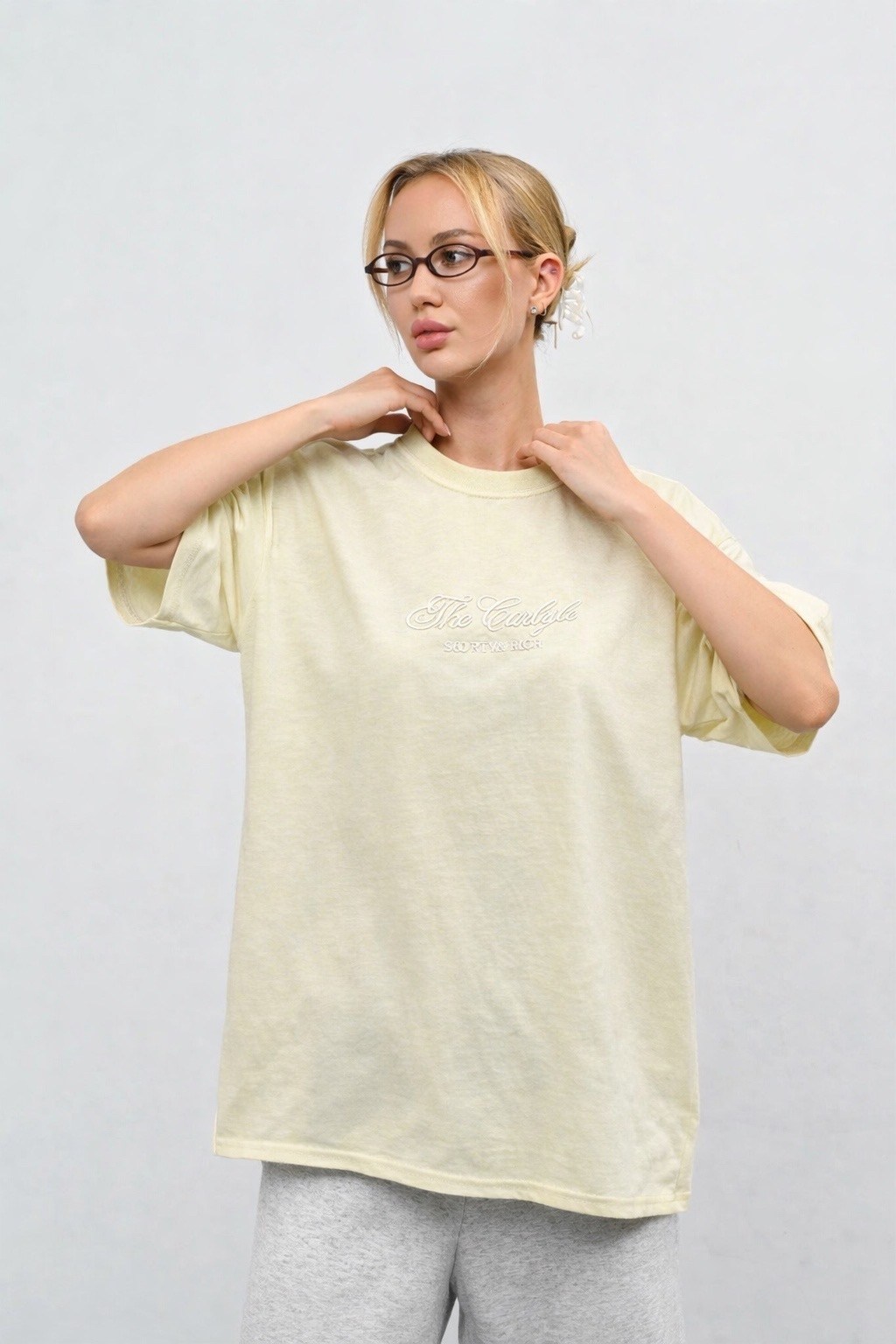 футболка оверсайз женская,футболки оверсайз,футболки оверсайз с принтами,футболка женская оверсайз бренд,футболка оверсайз с принтом варенка oso&oso