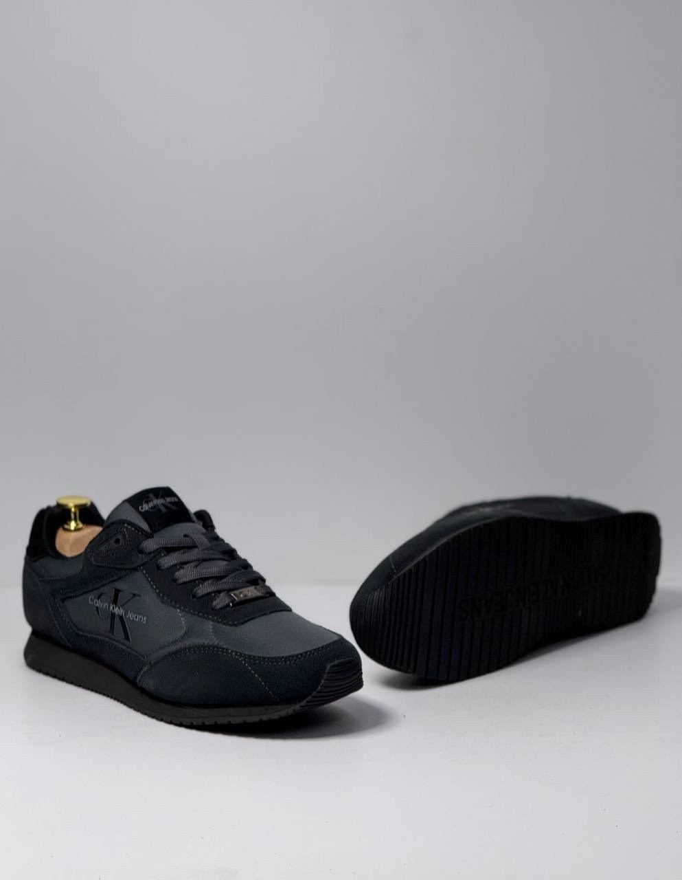 обувь,мужские кроссовки,кроссовки брендовые,мужская обувь кроссовки,кроссовка мужской