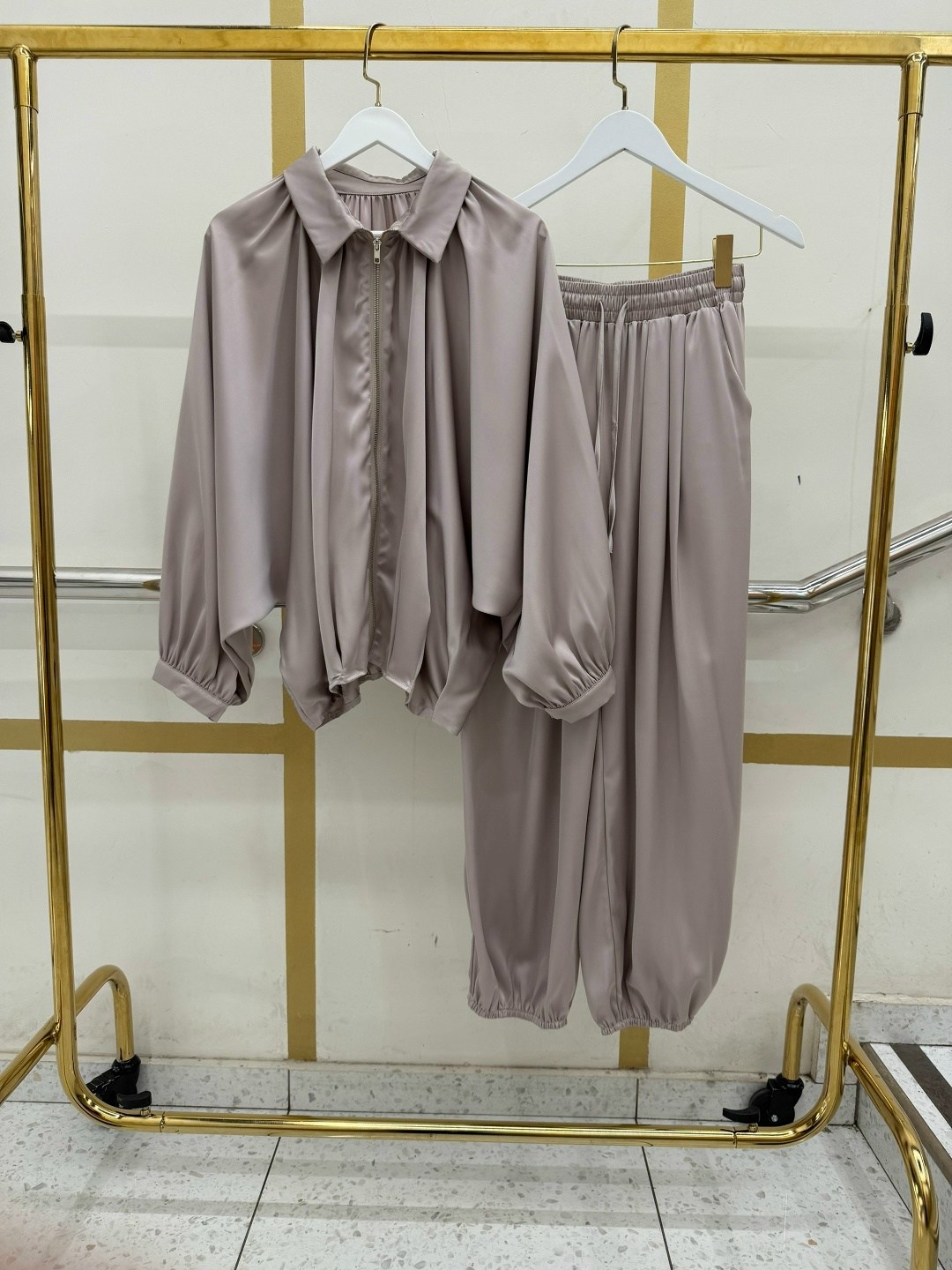 костюм с брюками,женские комбинезоны,комбинезон с брюками,брючный комплект