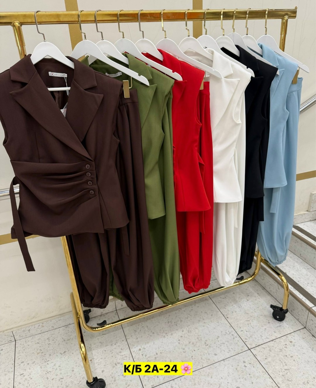 женские костюмы,брючный костюм женский,костюм классический,костюм с брюками,костюм