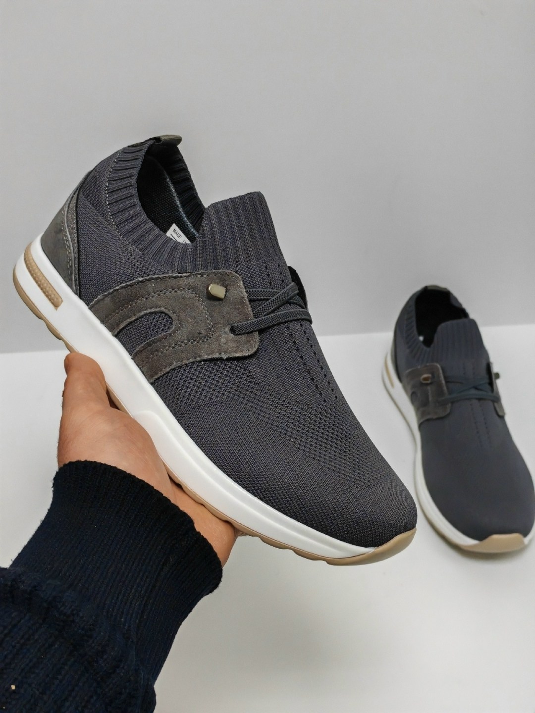 ,кроссовки loro piana,мужская  кроссовки,мужские кроссовки,спортивная