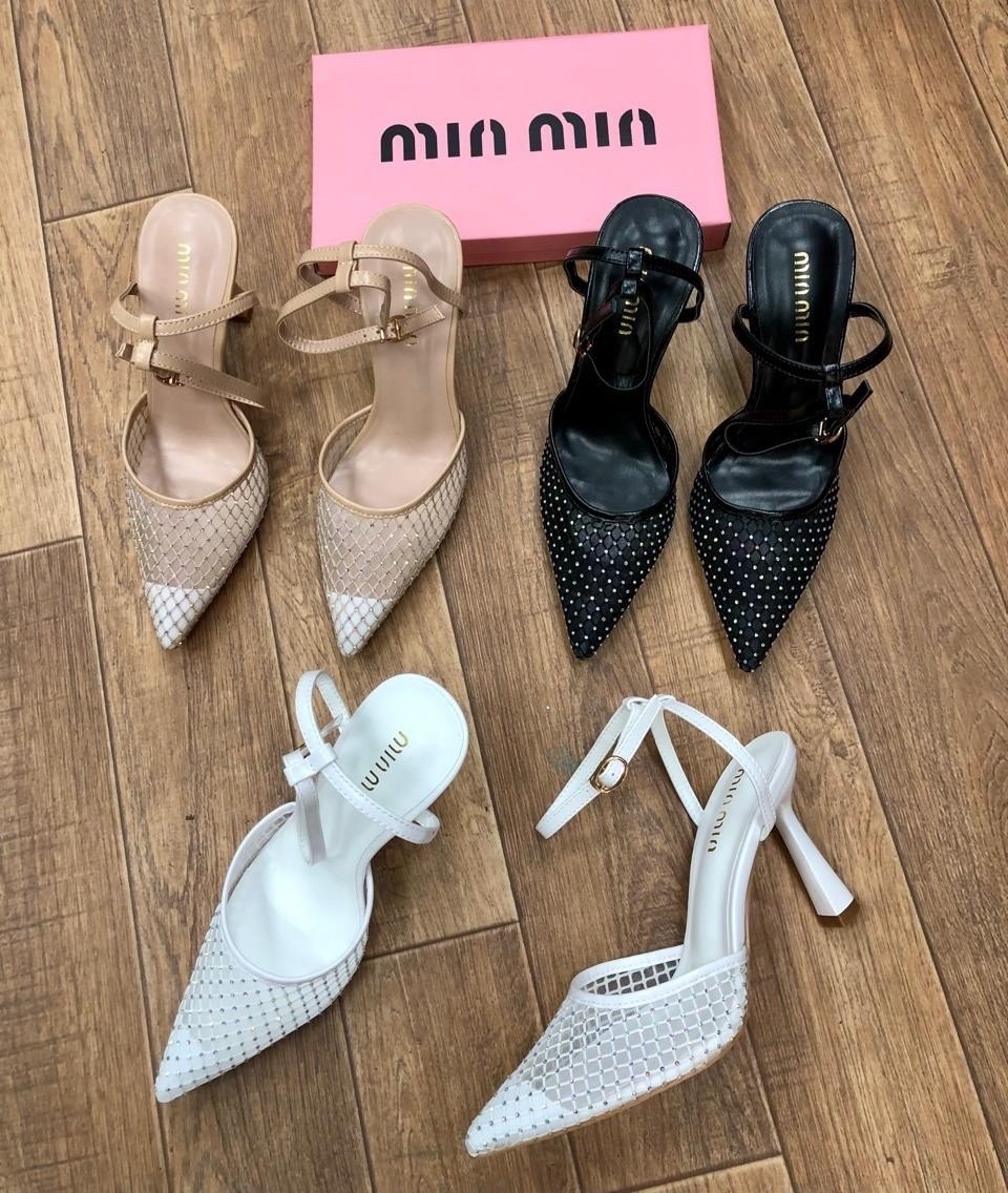 ,босоножки на каблуках,босоножки женские,замшевые босоножки,модные туфли