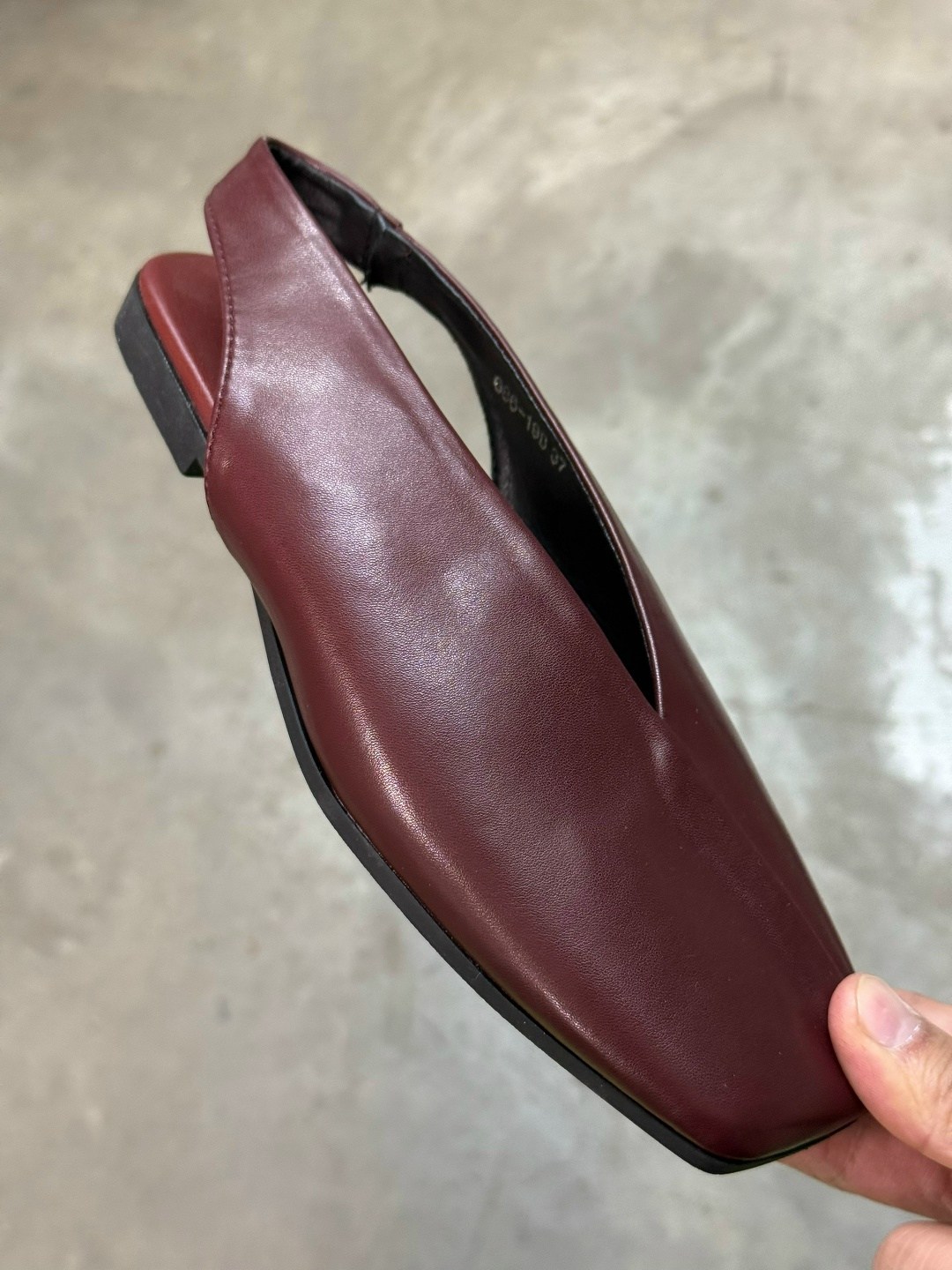 ,туфли женские,женская ,женские босоножки,черные босоножки