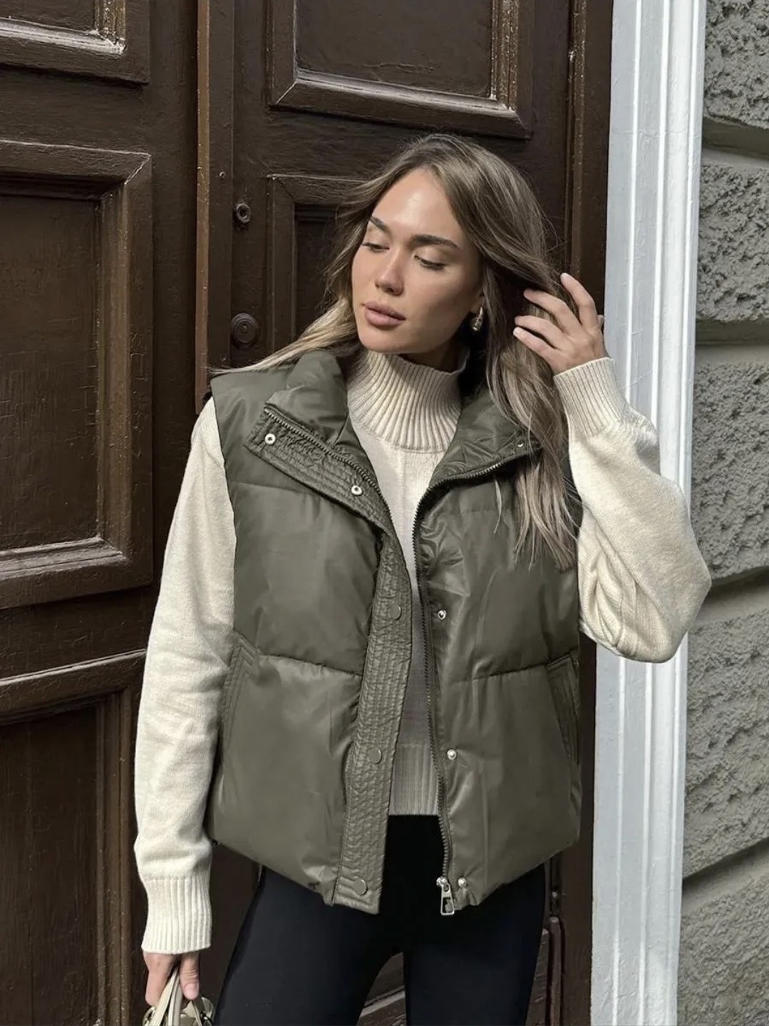 демисезонная жилетка,женская жилетка,жилет женский,теплый жилет,жилет повседневный