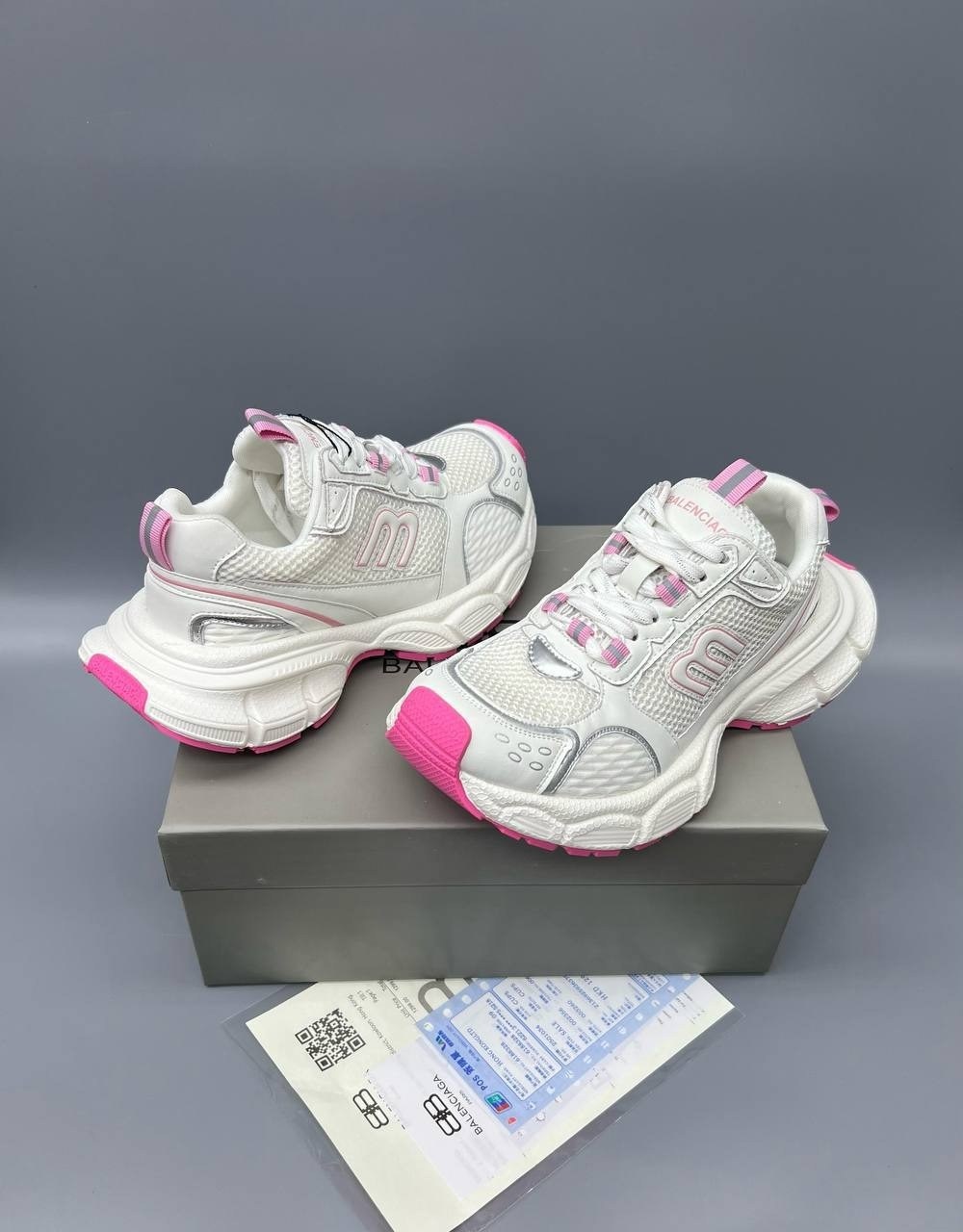 кроссовки женские balenciaga,кроссовки balenciaga,женские кроссовки balenciaga 3xl серебристые с розовым,кроссовки женские,женские брендовые кожаные кроссовки balenciaga premium
