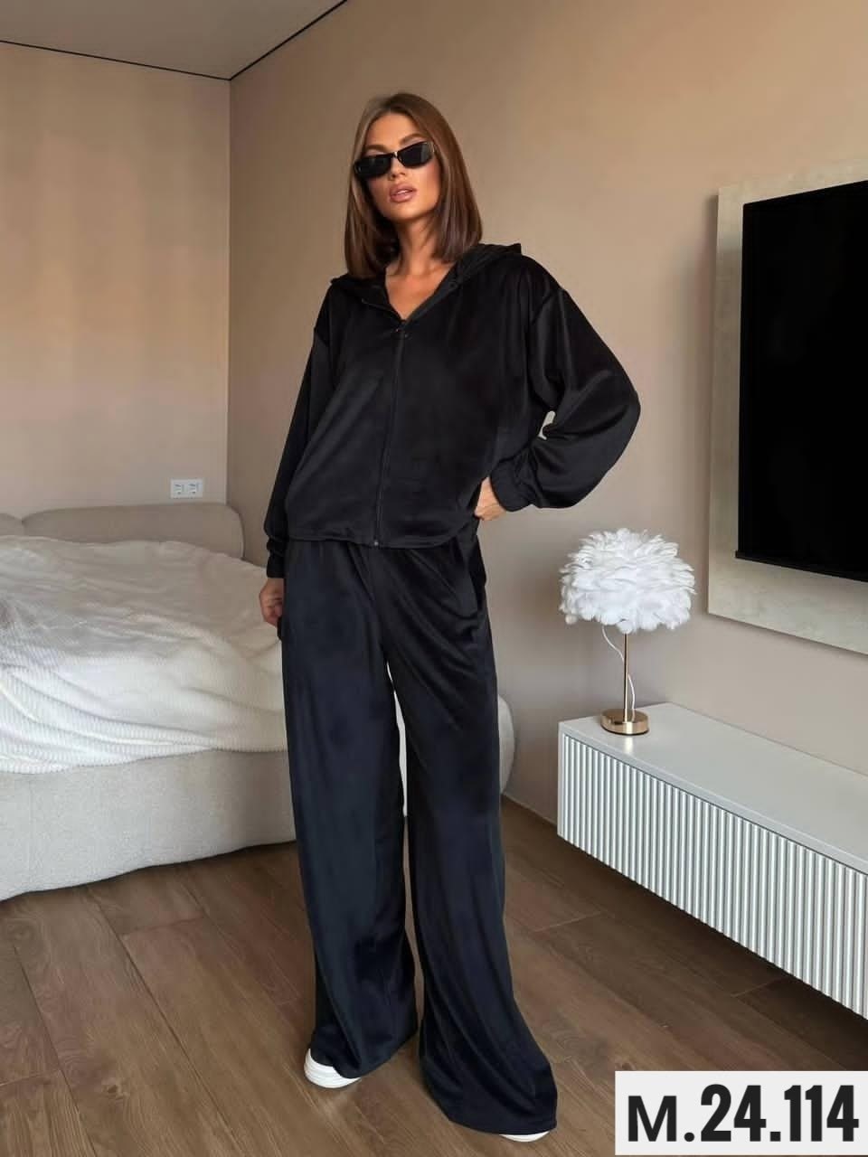 велюровый костюм,велюровый костюм женский,костюм велюровый бархатный с капюшоном и брюками палаццо zakiya shop,велюровый костюм оверсайз женский,велюровый спортивный костюм