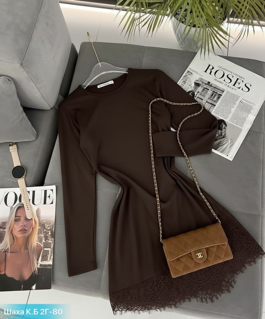 платье с кружевами,кружевное платье,платье с кружевом по низу,платье черное,трикотажное платье