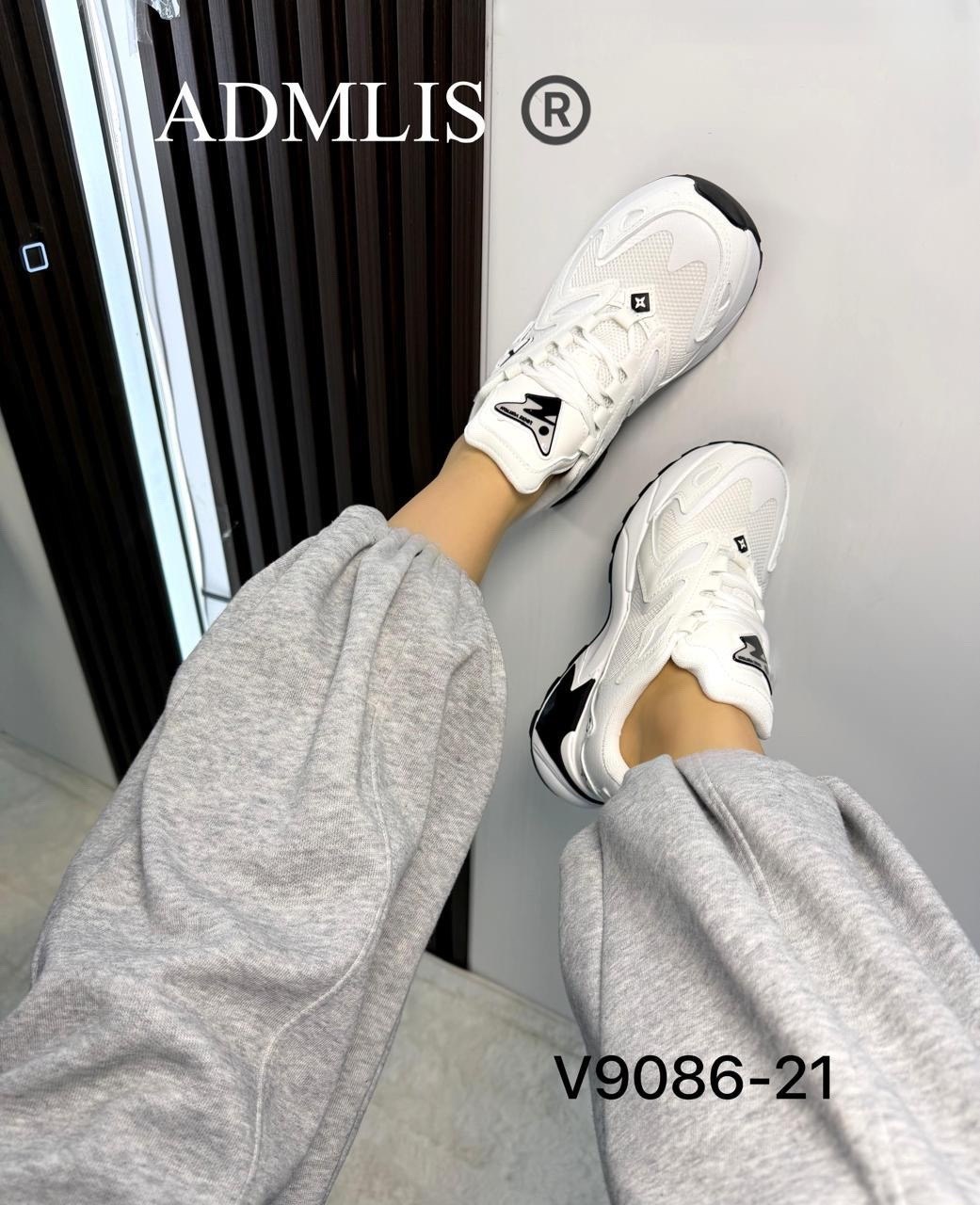 кроссовки женские,,кроссовки,кроссовка,модные кроссовки