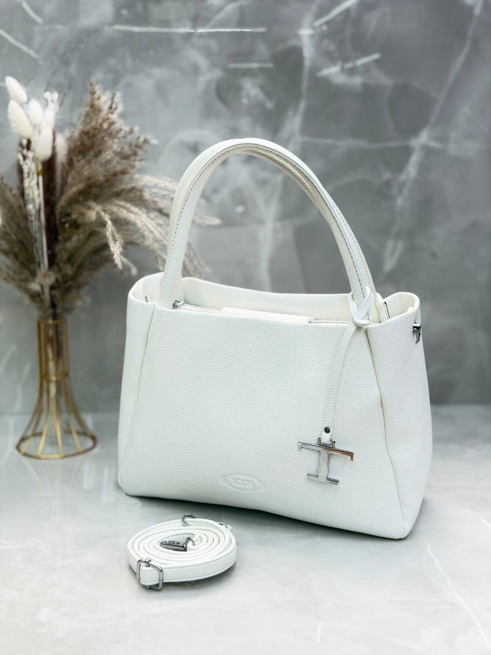 сумка,сумки женская,бежевая сумка,классическая сумка,модная сумка