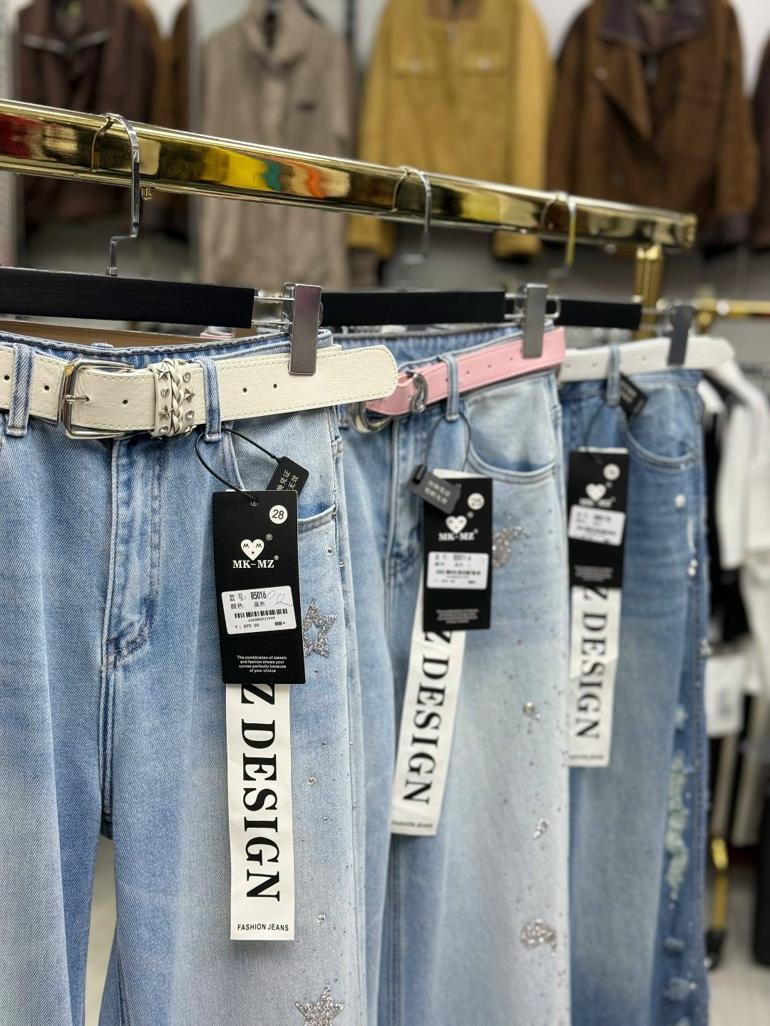 стильные джинсы,джинсы женские,джинсы брюки,джинсы,широкие джинсы