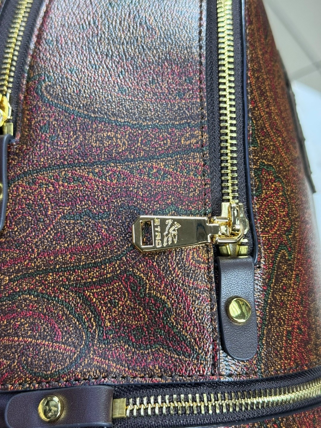 женские рюкзаки,рюкзак,стильная рюкзак,кожаные рюкзаки,рюкзаки рюкзаки