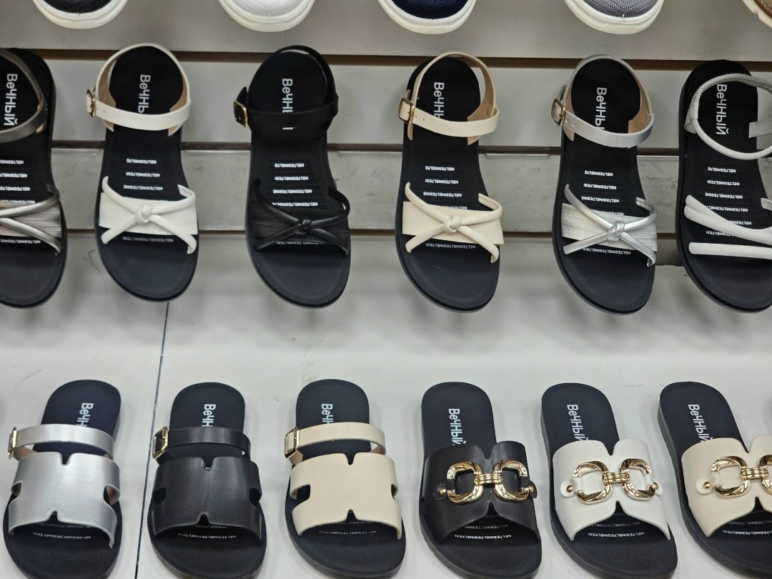 женские шлепанцы,, женская,шлепанцы манго кожаные,шлепки женские