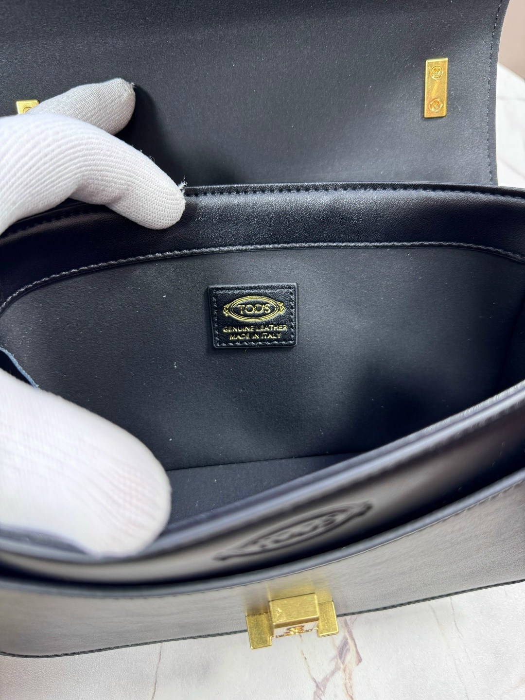 сумка,tod’s сумка багет на плечо,сумка на плечо,сумки модные,сумки женская