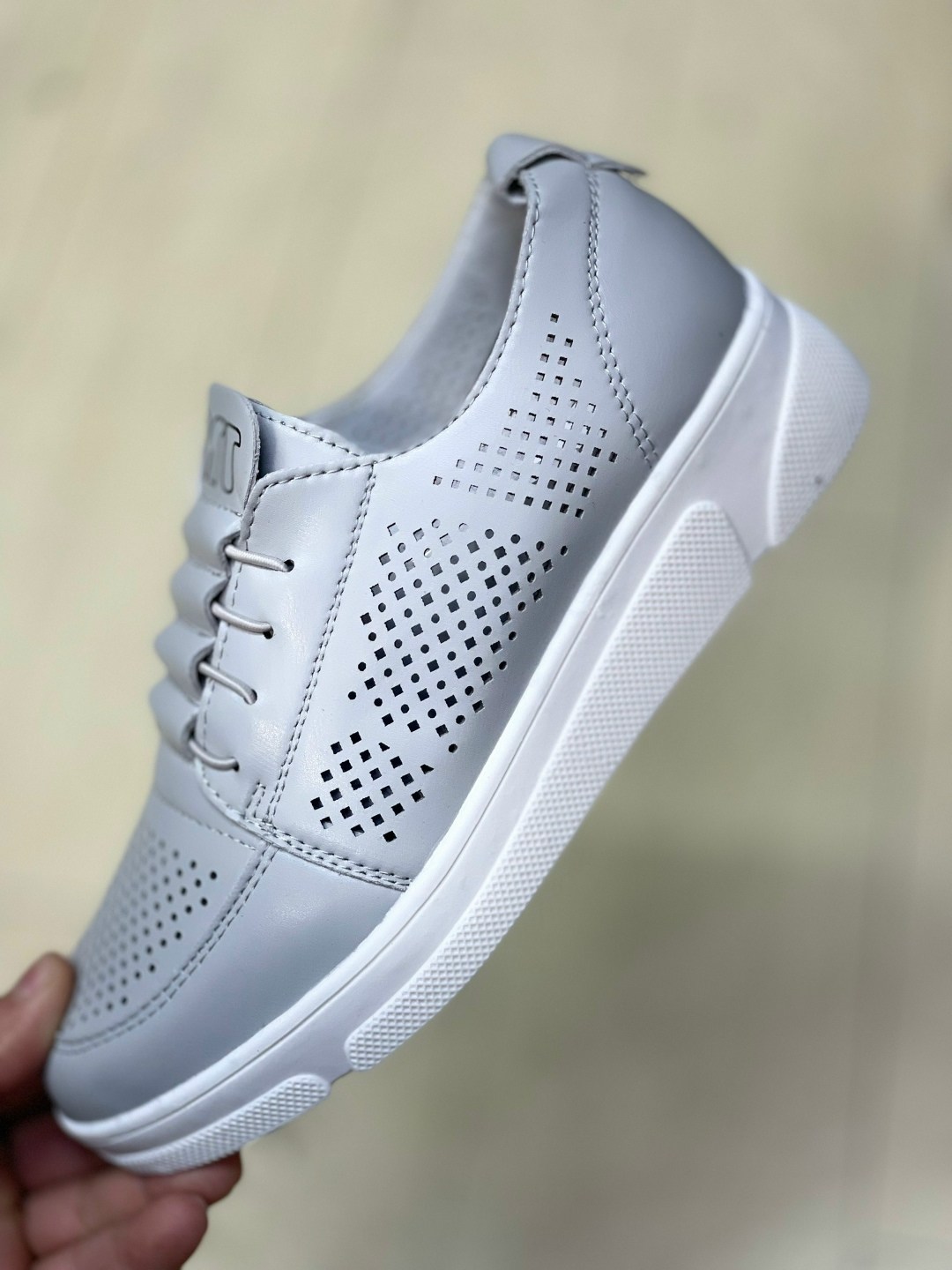 ,обуви,женские кроссовки, женская,спортивная