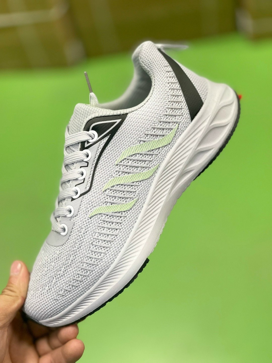 кроссовки,дышащие кроссовки,мужские кроссовки,повседневные кроссовки,спортивная