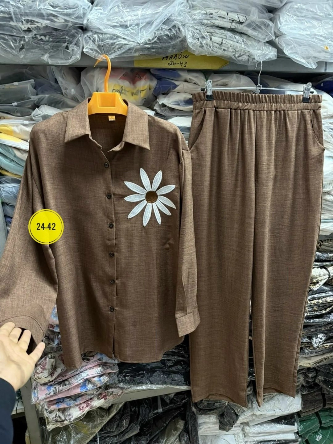 костюм брючный с рубашкой,костюм с брюками,женские костюмы,костюм брючный женский,костюм двойка