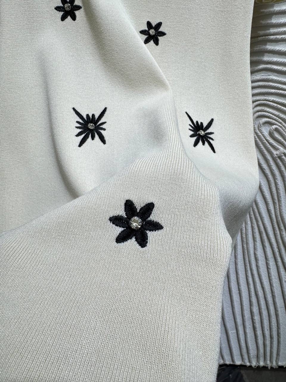 платье женской,платье трикотажное с золотыми пуговицами one size emberens 226959581,платье с пуговицами,платье женское приталенное,платье из трикотажа