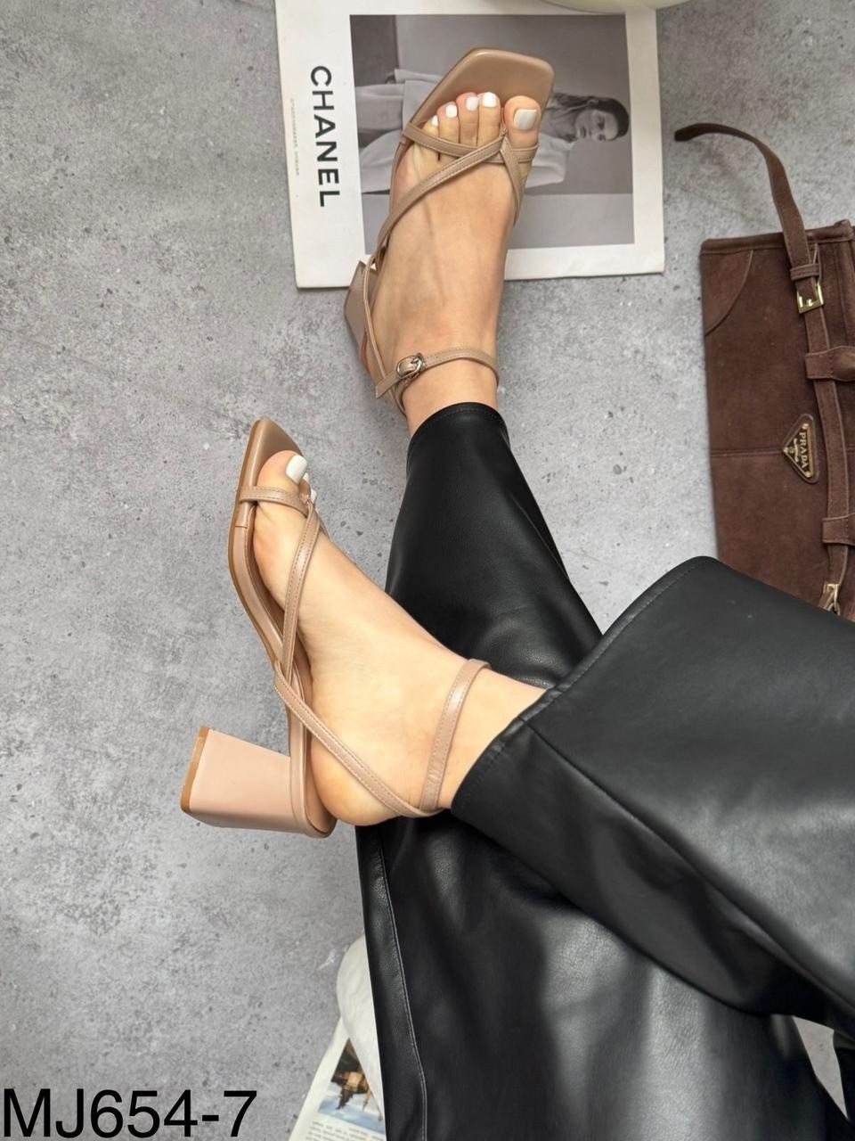 босоножки на каблуках,стильные босоножки,босоножки бежевые,босоножки лето,босоножки модные