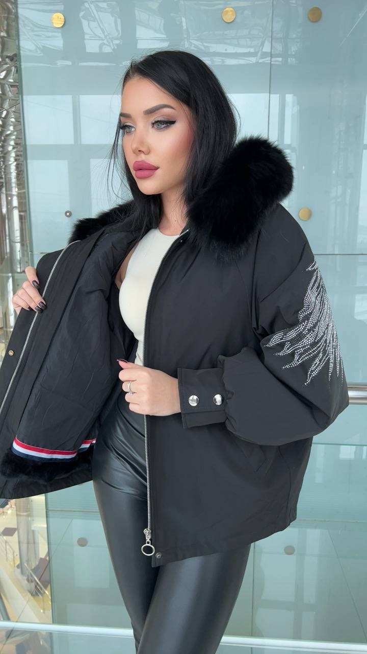 куртка со стразами с меховой подстежкой,куртка всесезонная-бомбер с капюшоном оверсайз крылья,парка всесезонная-куртка бомбер с капюшоном оверсайз крылья,куртка женская зимняя,куртка демисезонная-бомб