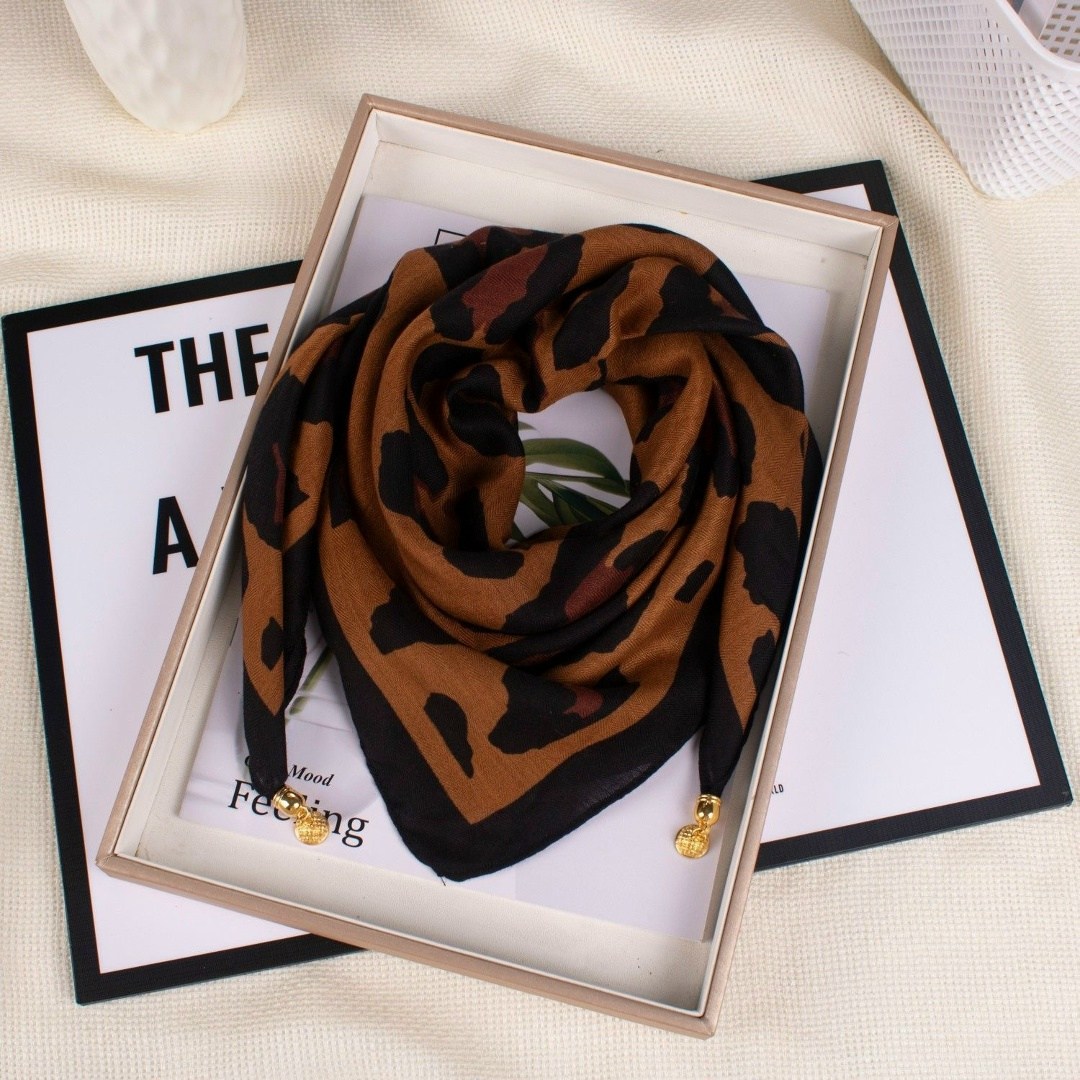 платки шарф,шарф женские,платок леопард,шелковый шарф,шарф леопардовый