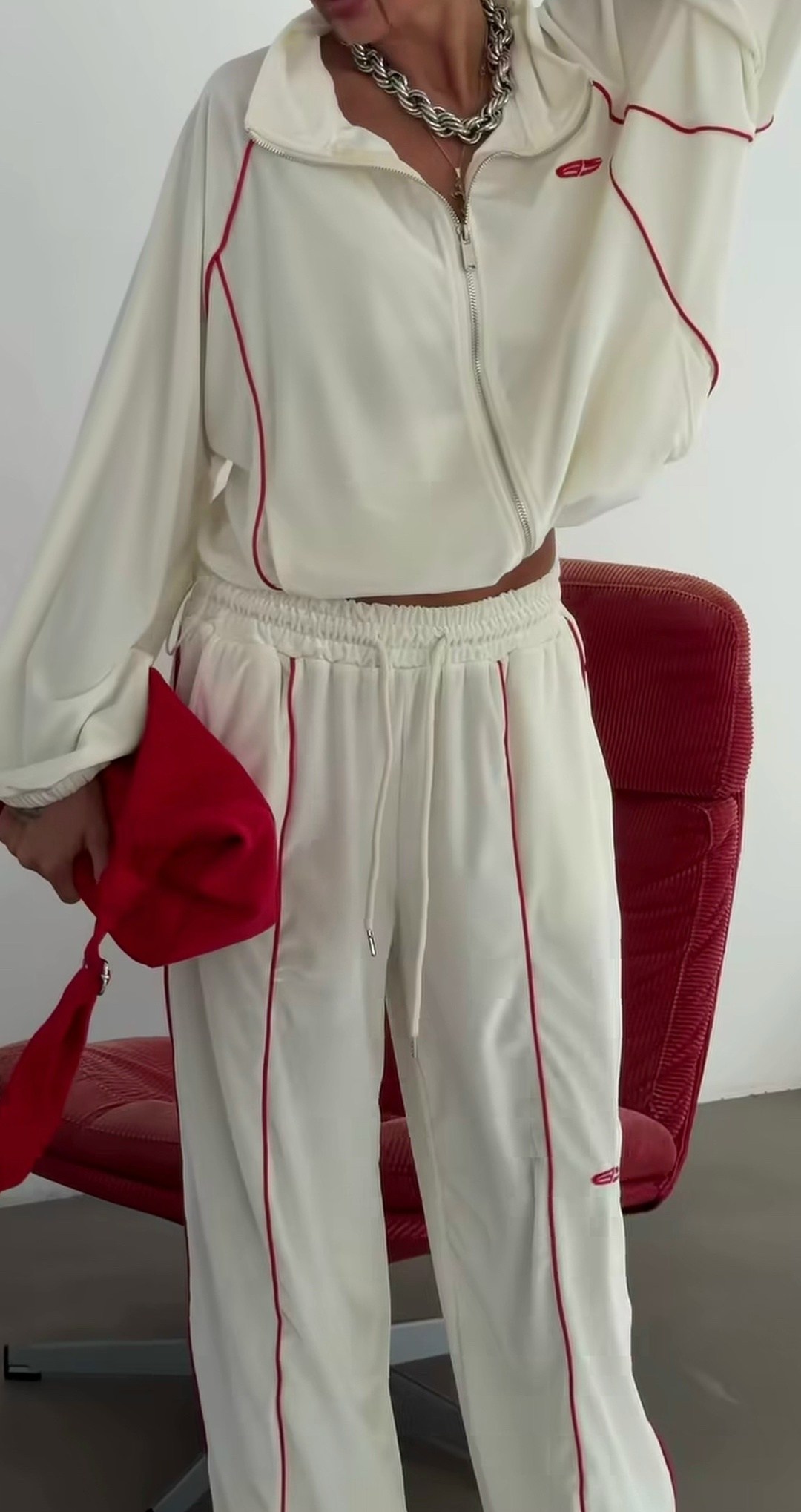 костюм спортивный celine,белый спортивный костюм в стиле celine,спортивный костюм,спортивный костюм для женщин