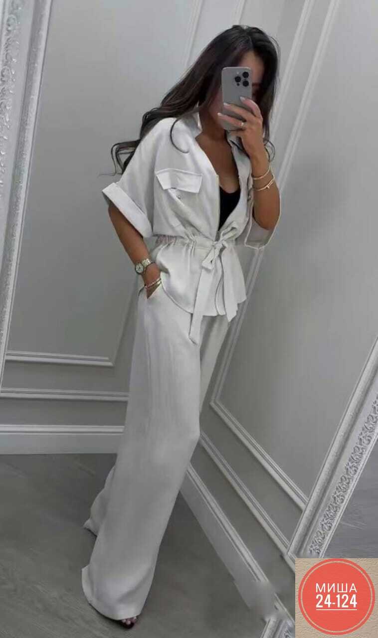 женский костюм двойка,брючный костюм,костюм двойка сингапур,костюм двойка,стильные женские костюмы