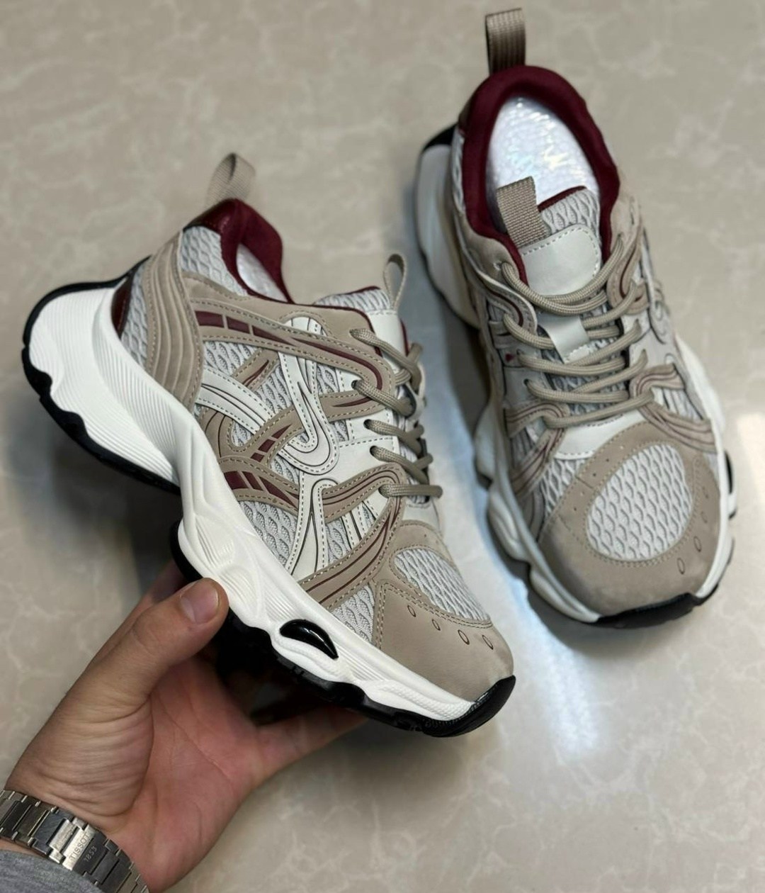 женские кроссовки,кроссовки balenciaga,массивные кроссовки,,спортивная