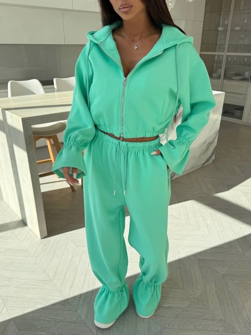 трикотажные костюмы,костюм спортивный,костюм женский,женский спортивный костюм,костюм женский на флисе