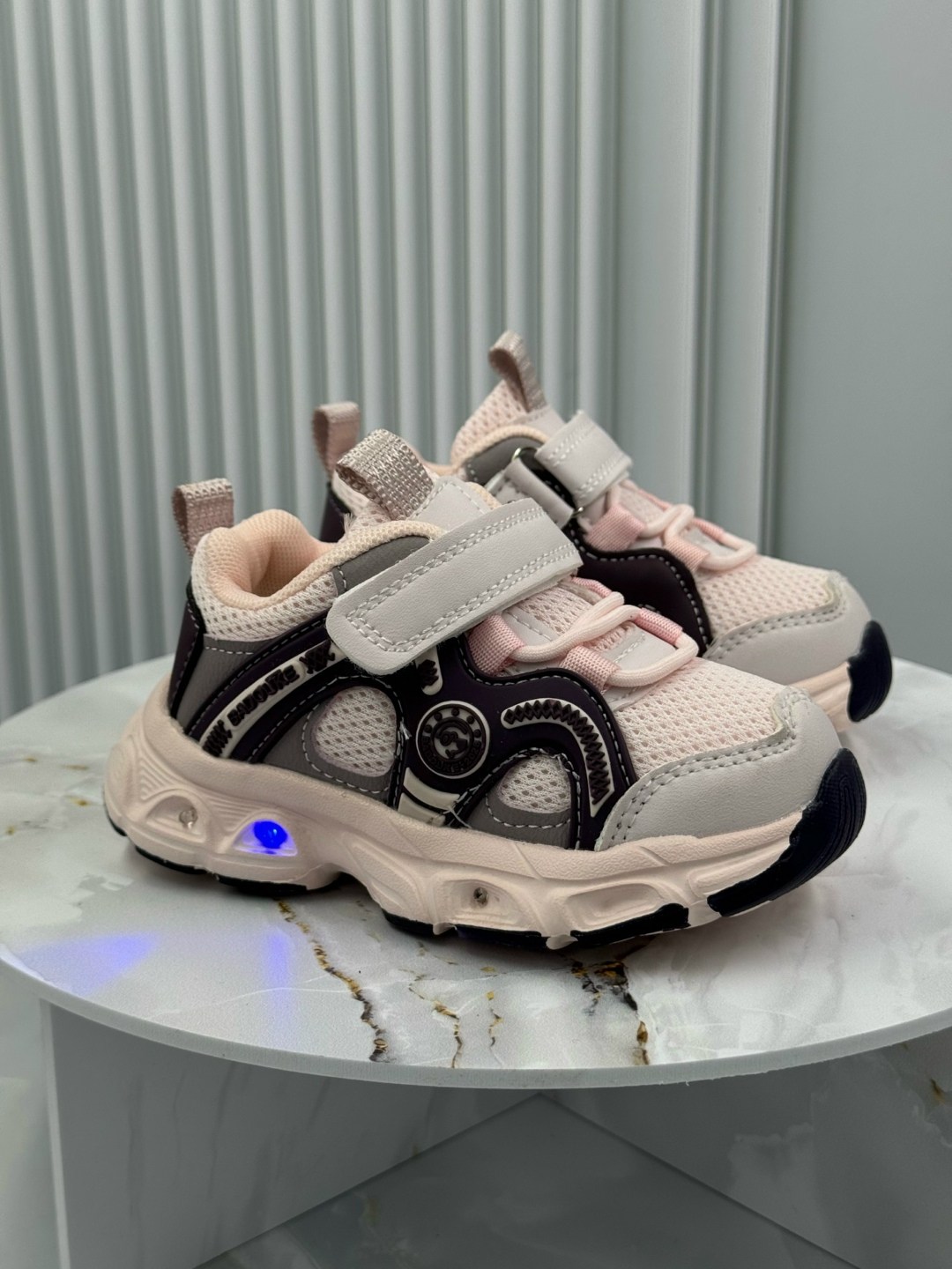 кроссовки детские,кроссовка детская,кроссовки на малыша,кроссовки для девочек,кроссовки мальчику