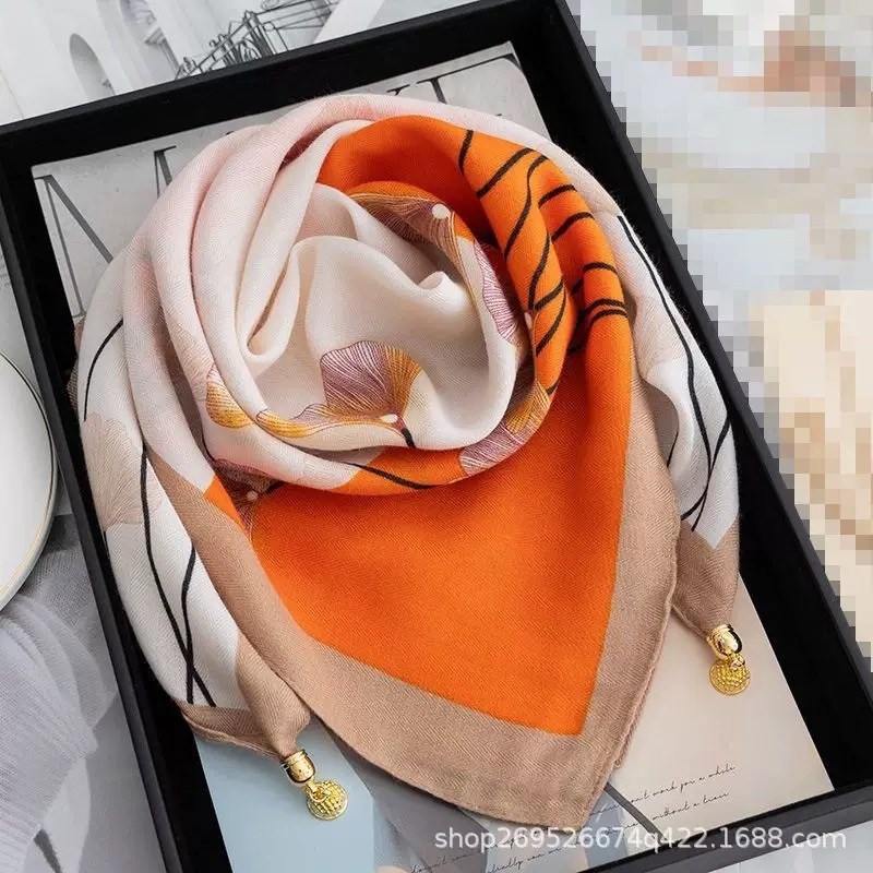 платки шарф,шарф женские,платок леопард,шелковый шарф,шарф леопардовый