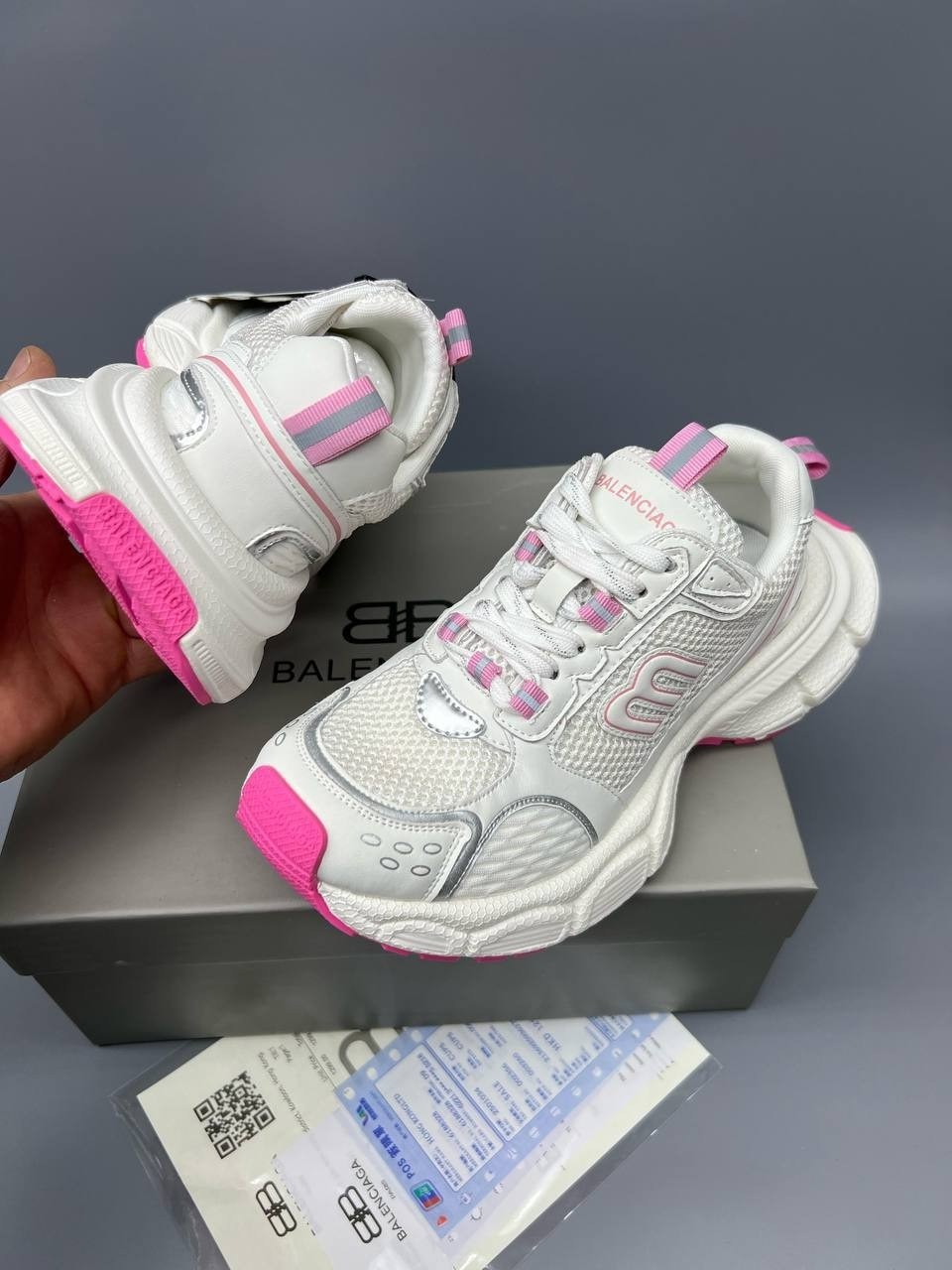 кроссовки женские balenciaga,кроссовки balenciaga,женские кроссовки balenciaga 3xl серебристые с розовым,кроссовки женские,женские брендовые кожаные кроссовки balenciaga premium