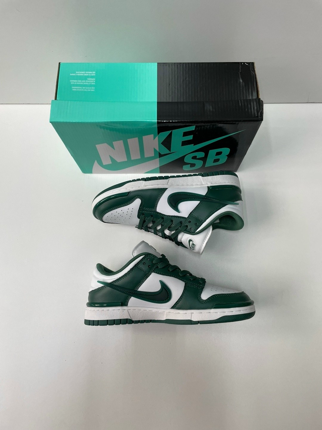 кроссовки,кроссовки nike dunk low gs 'michigan state' белый дубль,кроссовки nike sb dunk low,nike dunk low green,nike dunk low