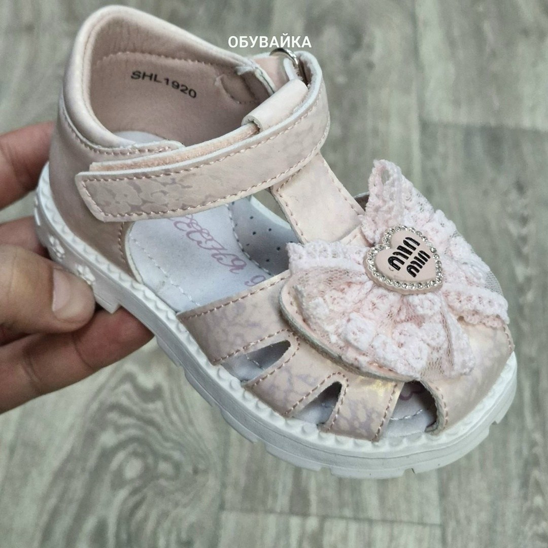 сандалии для девочек,,детские сандалии,босоножки мифер детские,босоножки детские