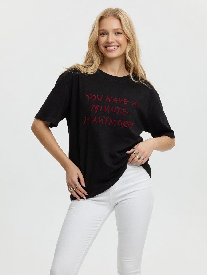 футболка женская reading is my jam модель 40-01 лиловый,футболки женская оверсайз,футболка женская,футболка сиреневая женская,футболка фиолетовая