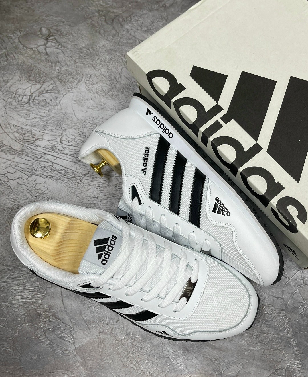 адидас кроссовки cl-assics,кроссовки adidas,кроссовки мужские adidas,кроссовки,кроссовки адидас