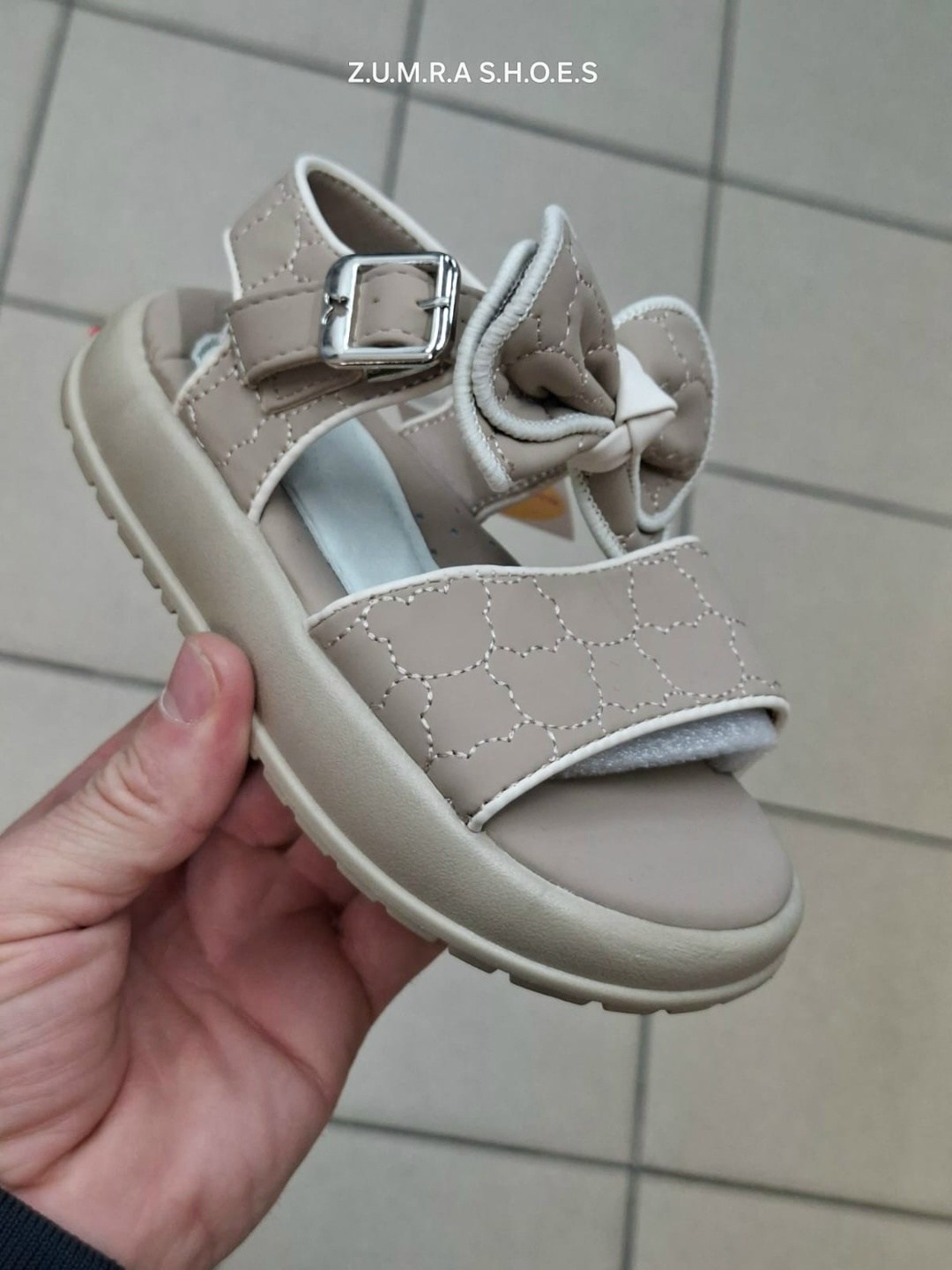 сандалии для девочек,,детские босоножки,детские сандалии,босоножки для девочек